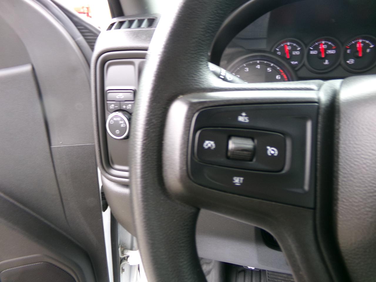 Chevrolet Silverado 1500 2WD Reg Cab 140" Work Truck 2020