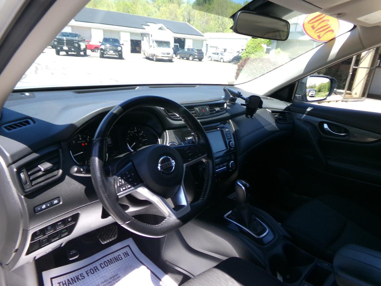 Nissan Rogue AWD SV 2020