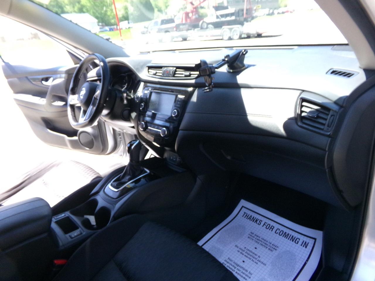 Nissan Rogue AWD SV 2020