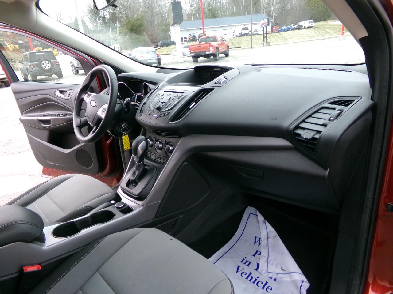 Ford Escape 4WD 4dr SE 2015