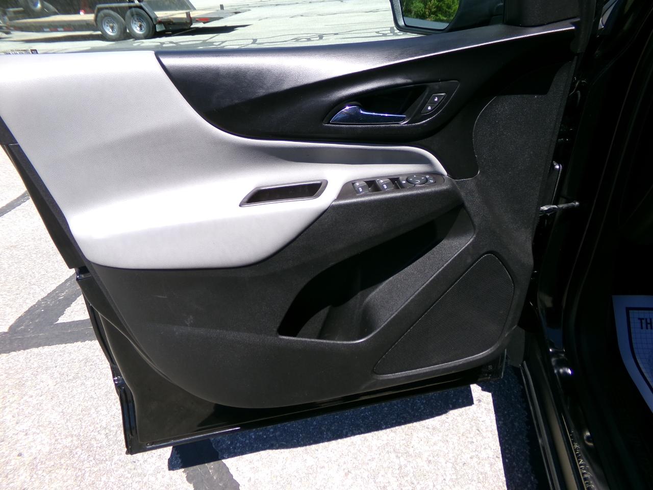 Chevrolet Equinox FWD 4dr LS w/1LS 2021