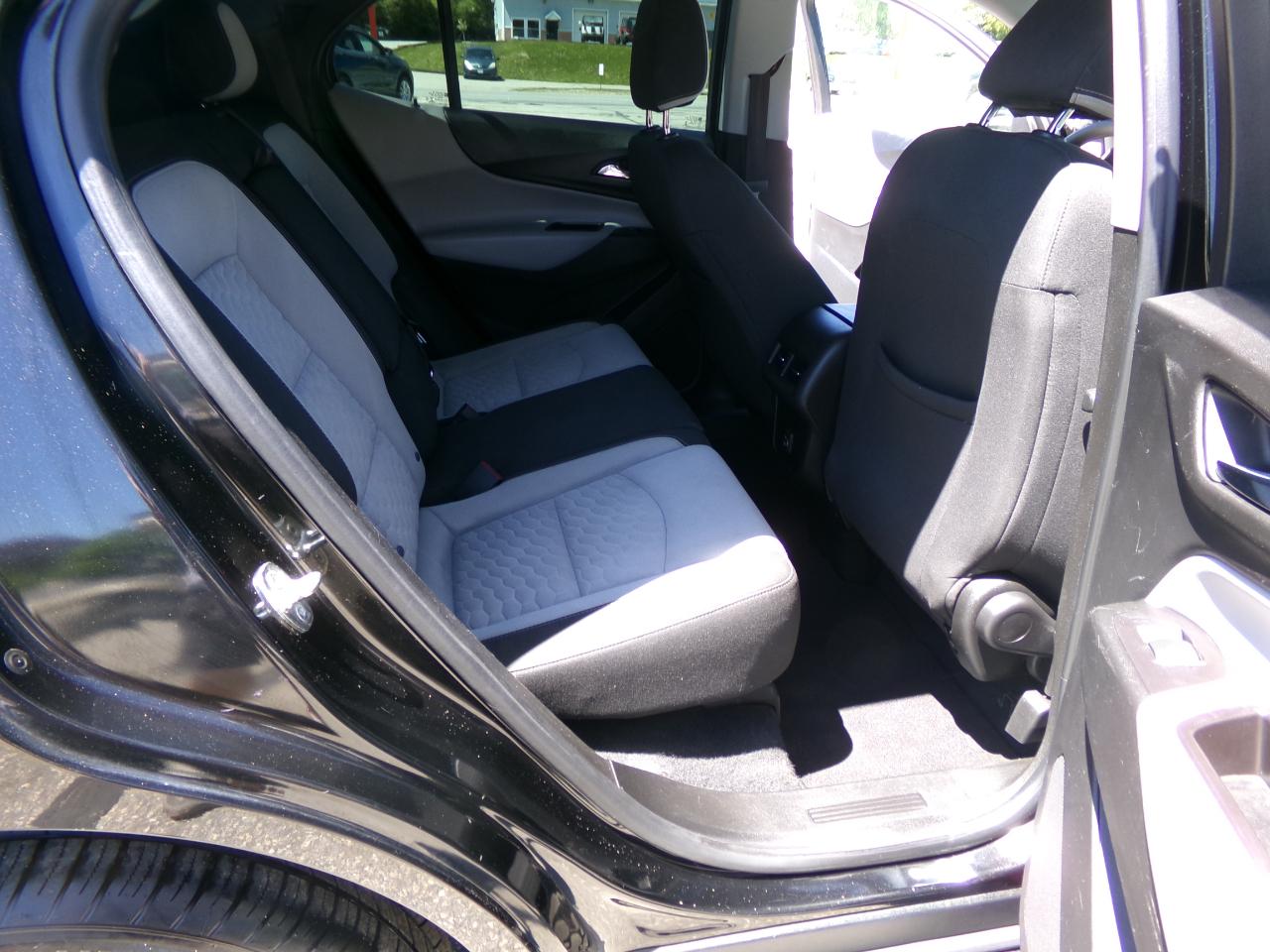 Chevrolet Equinox FWD 4dr LS w/1LS 2021