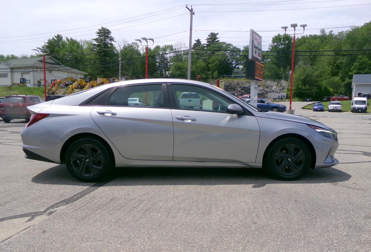 Hyundai Elantra SEL IVT SULEV *Ltd Avail* 2021