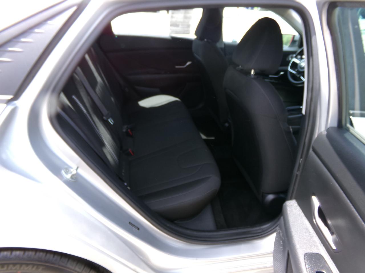 Hyundai Elantra SEL IVT SULEV *Ltd Avail* 2021