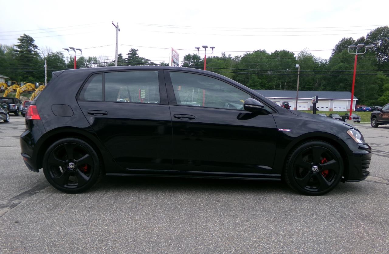Volkswagen Golf GTI 2.0T 4-Door Autobahn DSG 2017