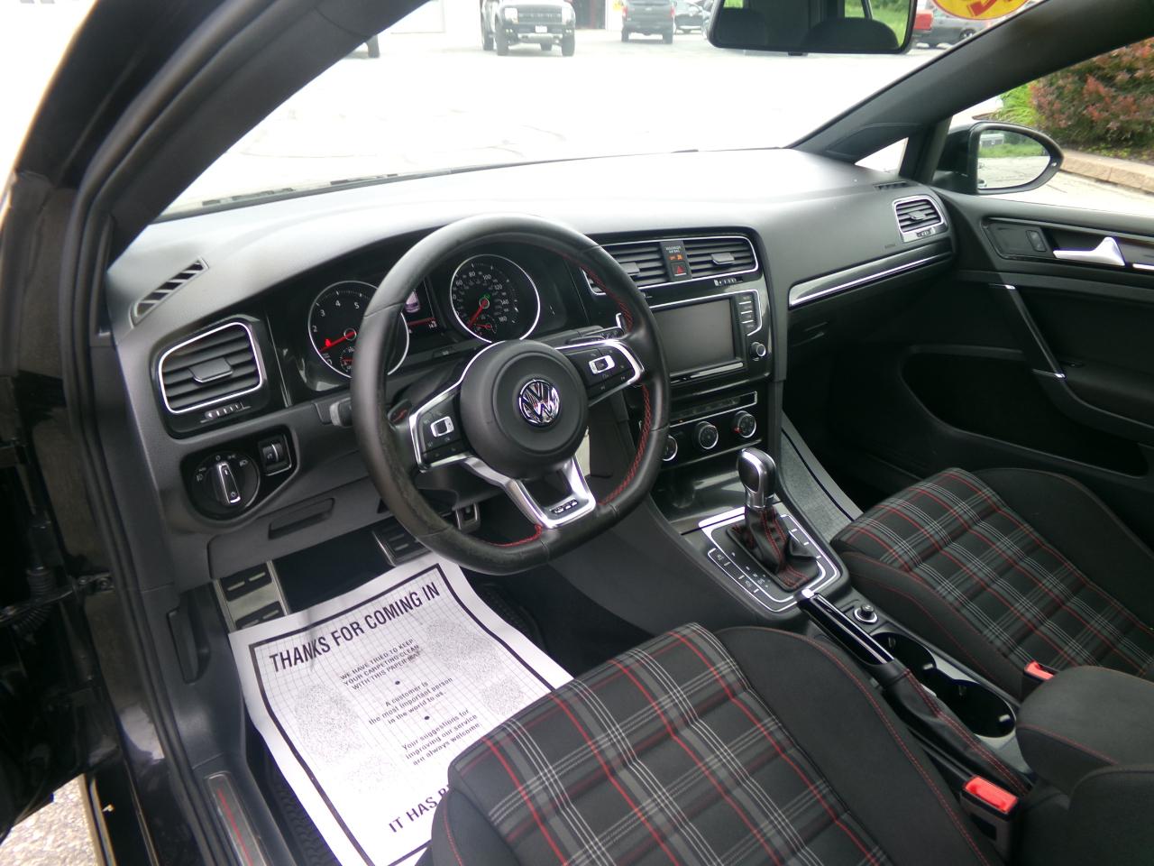 Volkswagen Golf GTI 2.0T 4-Door Autobahn DSG 2017