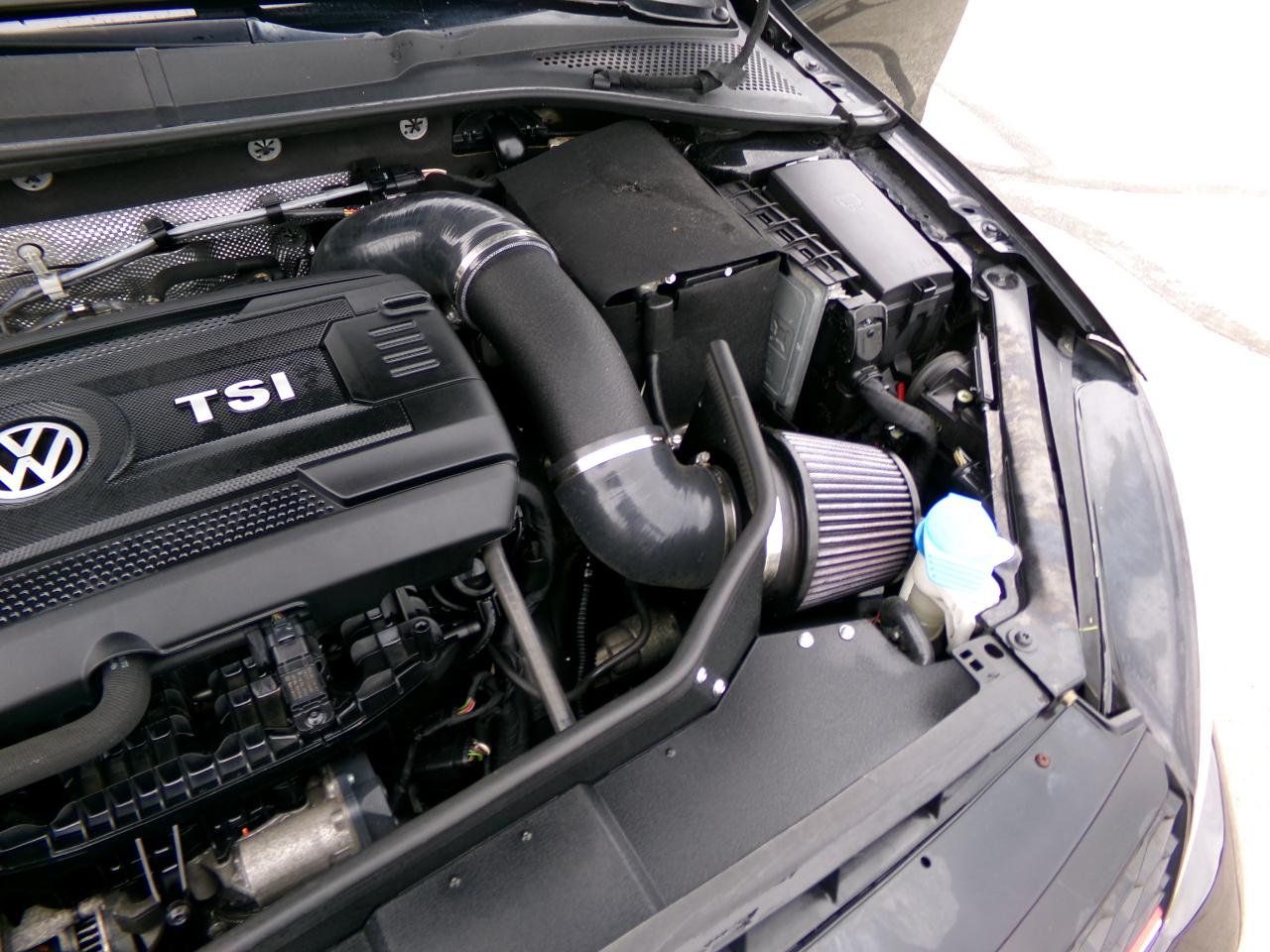 Volkswagen Golf GTI 2.0T 4-Door Autobahn DSG 2017