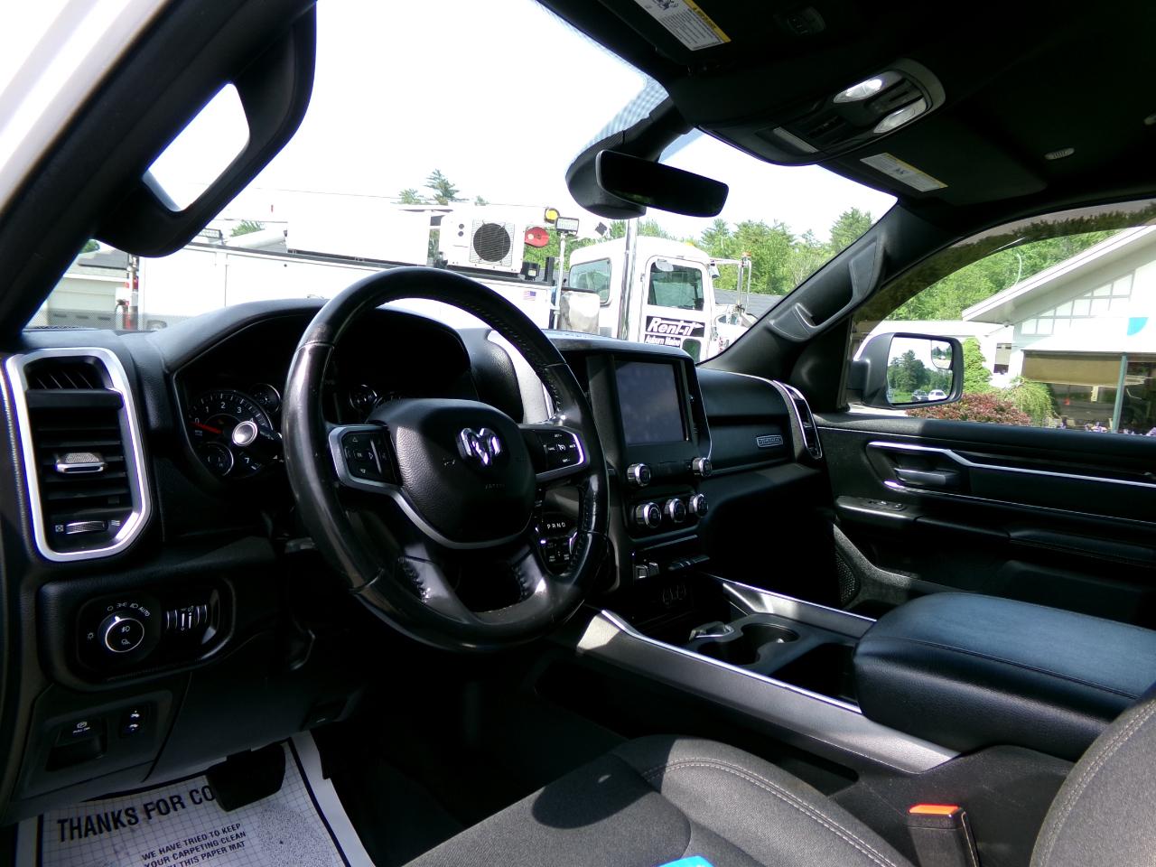 RAM 1500 Big Horn/Lone Star 4x4 Crew Cab 5'7" Box 2019