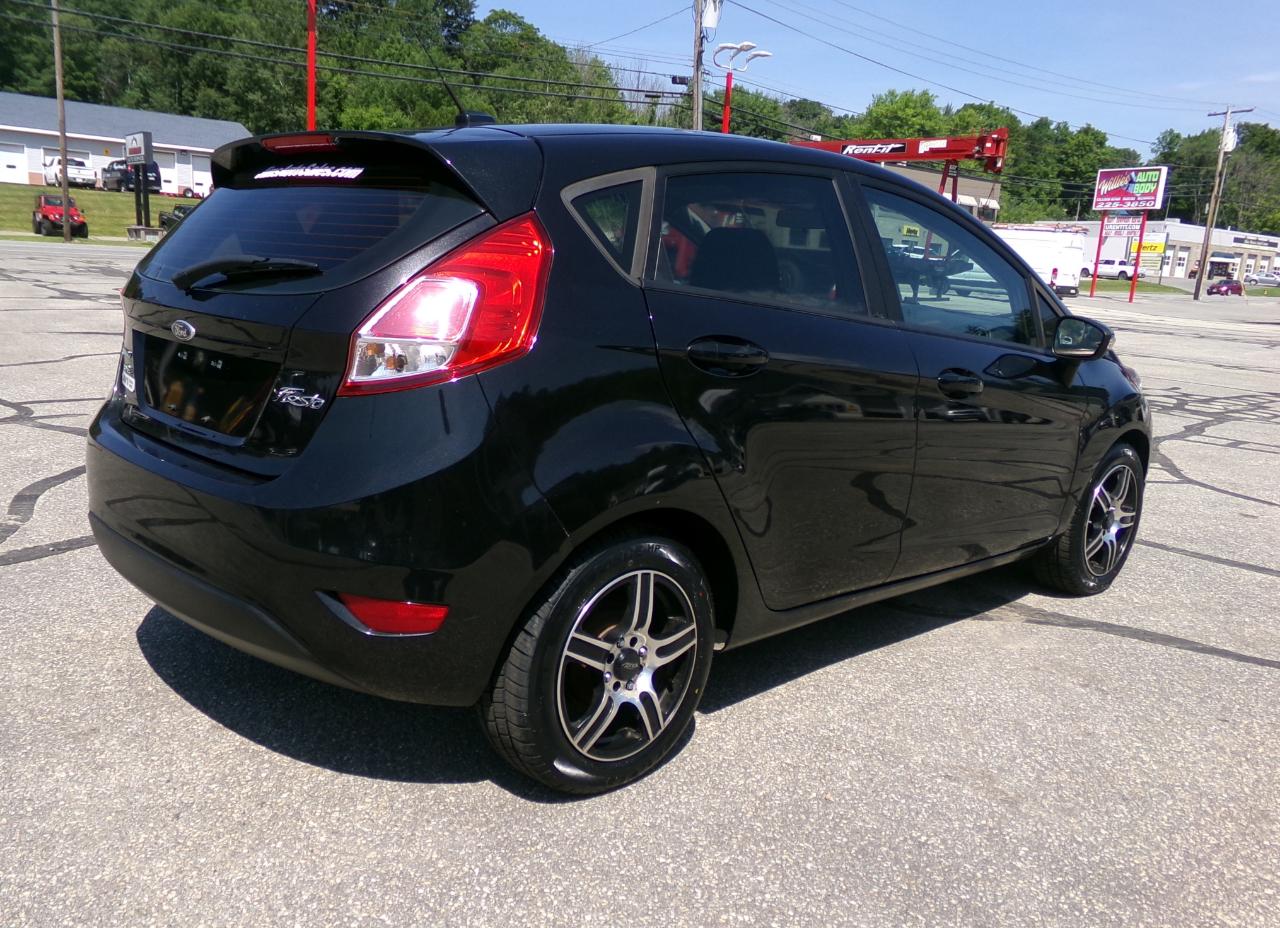 Ford Fiesta 5dr HB SE 2015