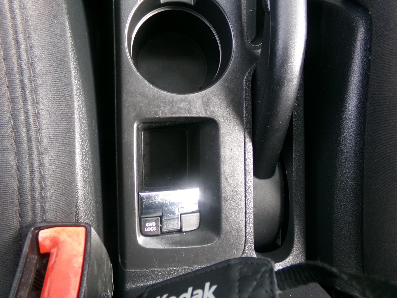 Jeep Patriot 4WD 4dr Altitude Edition 2015