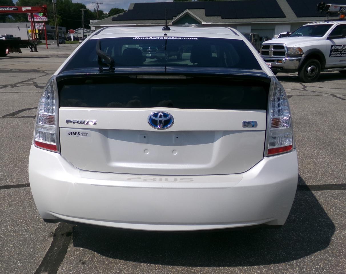 Toyota Prius 5dr HB III (Natl) 2010