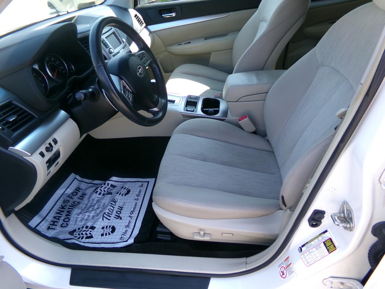 Subaru Outback 4dr Wgn H4 Auto 2.5i Premium 2014