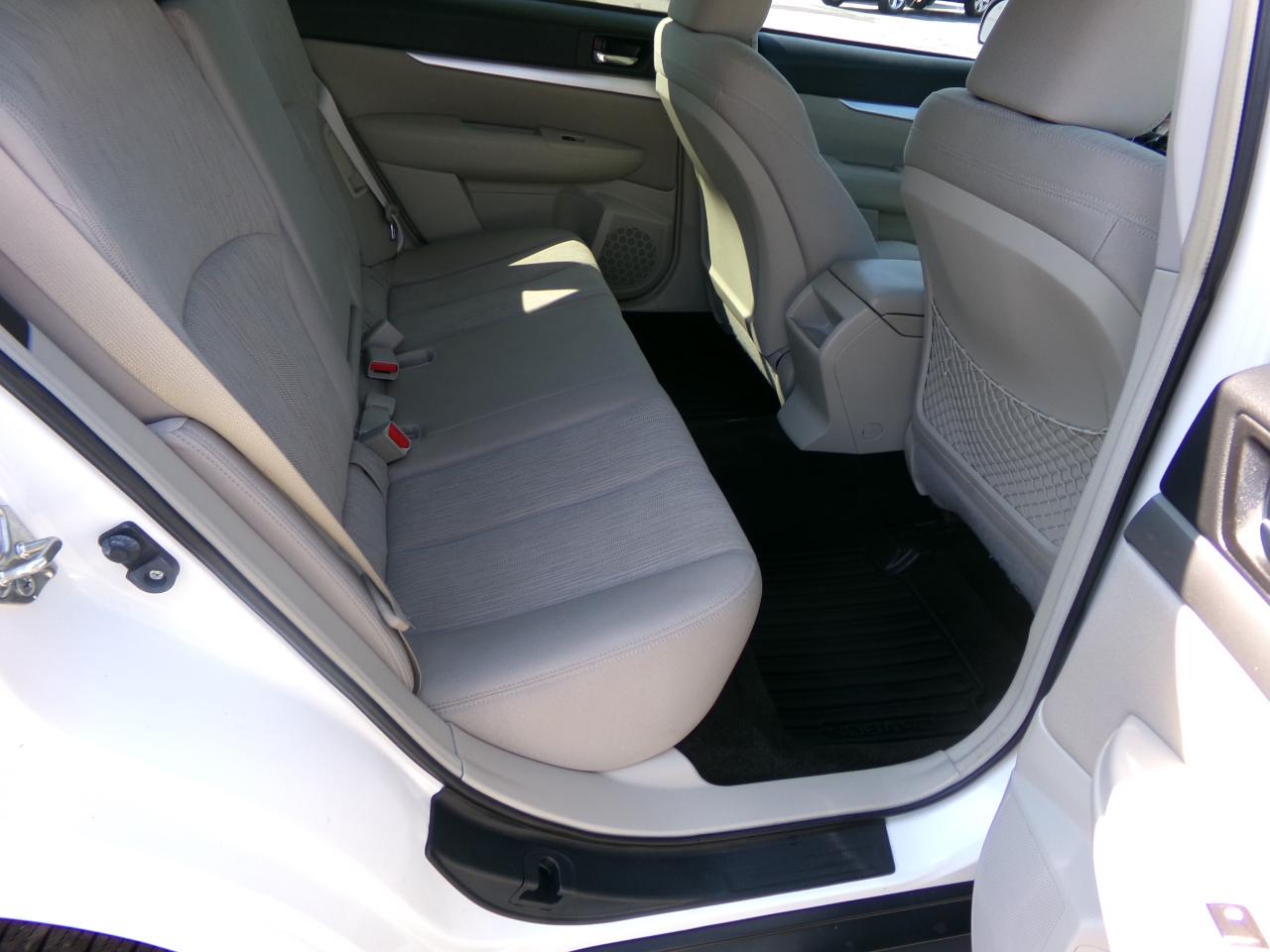 Subaru Outback 4dr Wgn H4 Auto 2.5i Premium 2014