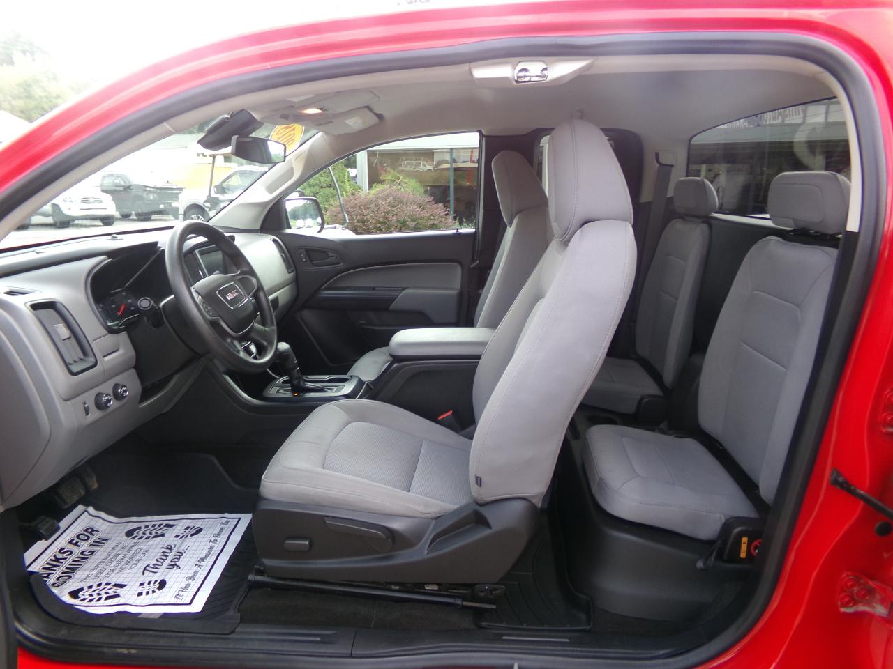 GMC Canyon 4WD Ext Cab 128.3" 2018