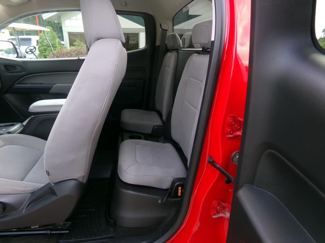 GMC Canyon 4WD Ext Cab 128.3" 2018