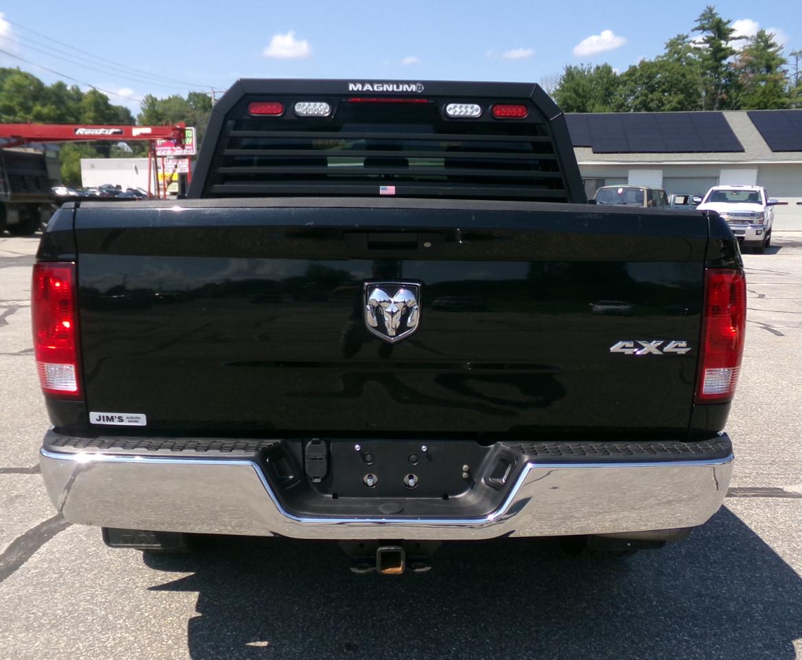 RAM 1500 4WD Crew Cab 140.5" Tradesman 2016
