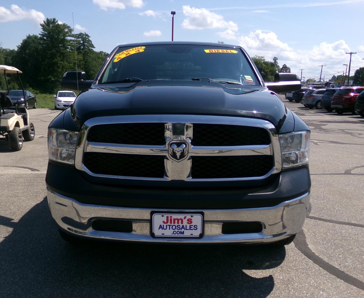 RAM 1500 4WD Crew Cab 140.5" Tradesman 2016