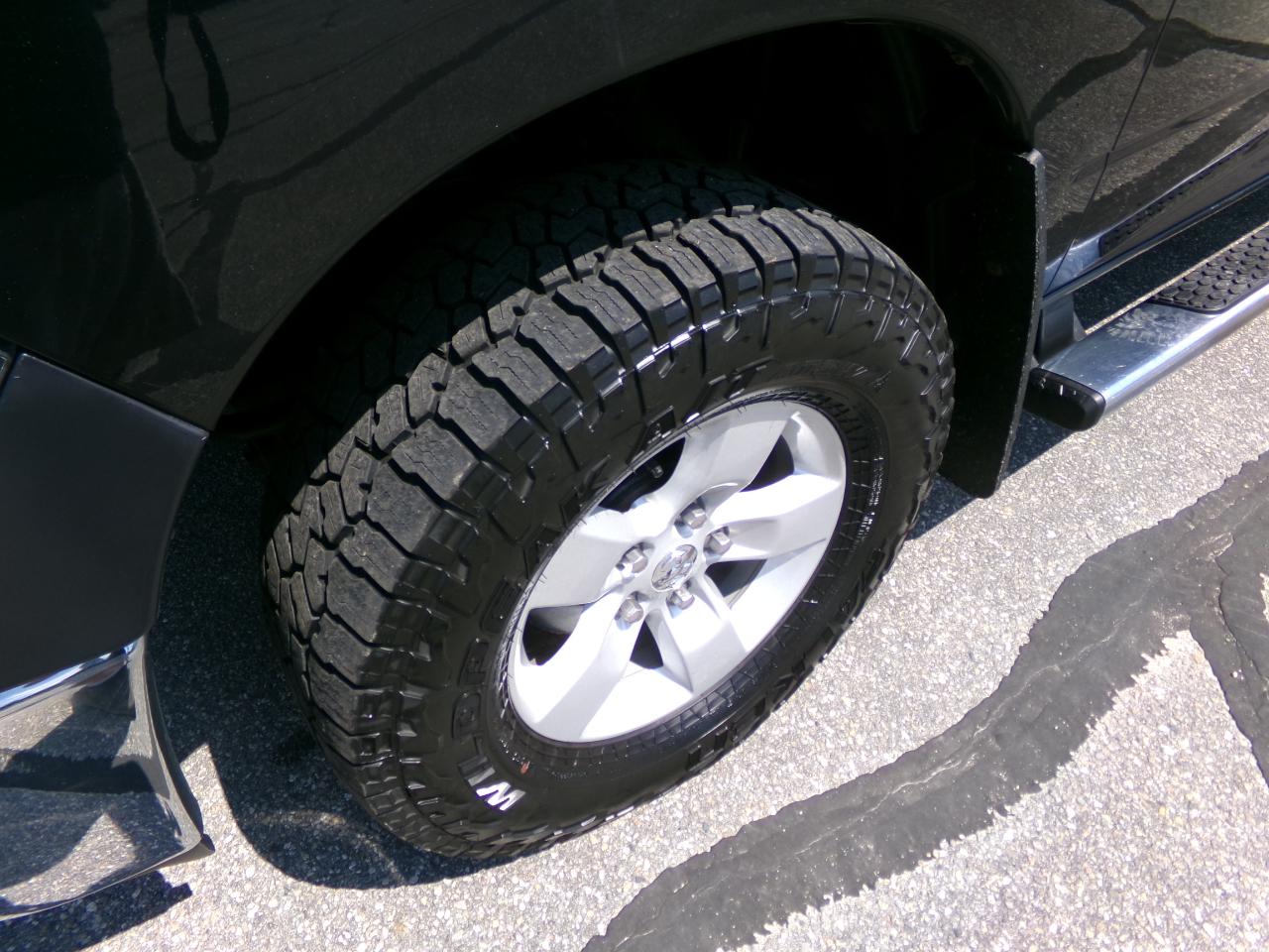 RAM 1500 4WD Crew Cab 140.5" Tradesman 2016