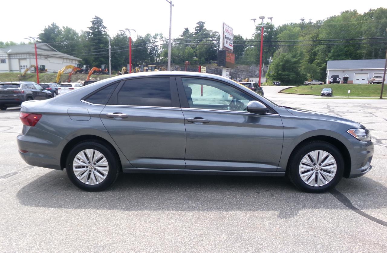 Volkswagen Jetta S 5M 2020