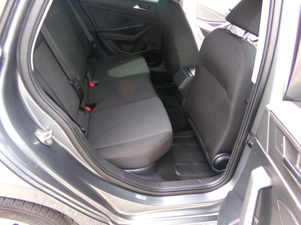 Volkswagen Jetta S 5M 2020