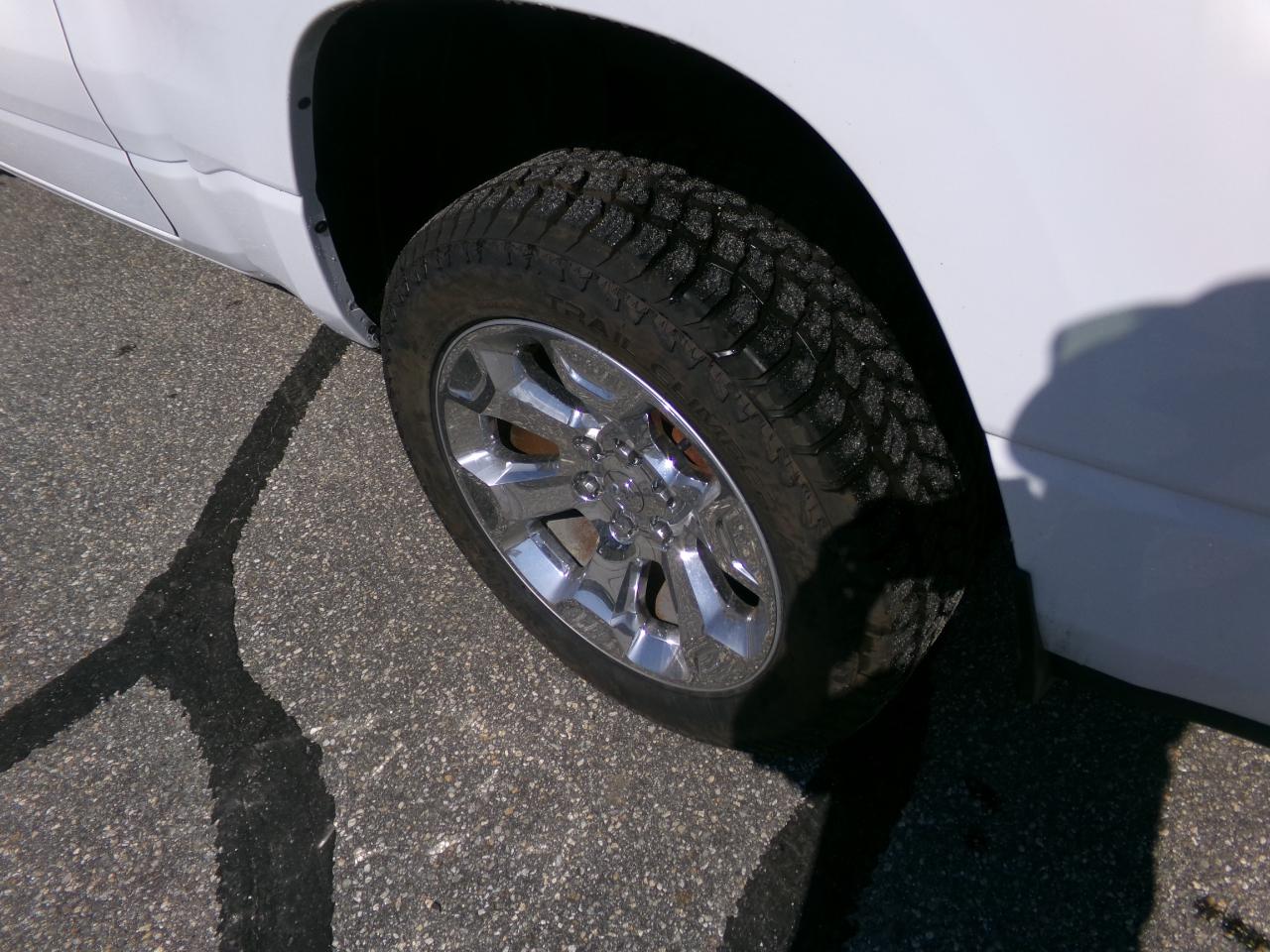 RAM 1500 Big Horn/Lone Star 4x4 Crew Cab 5'7" Box 2019