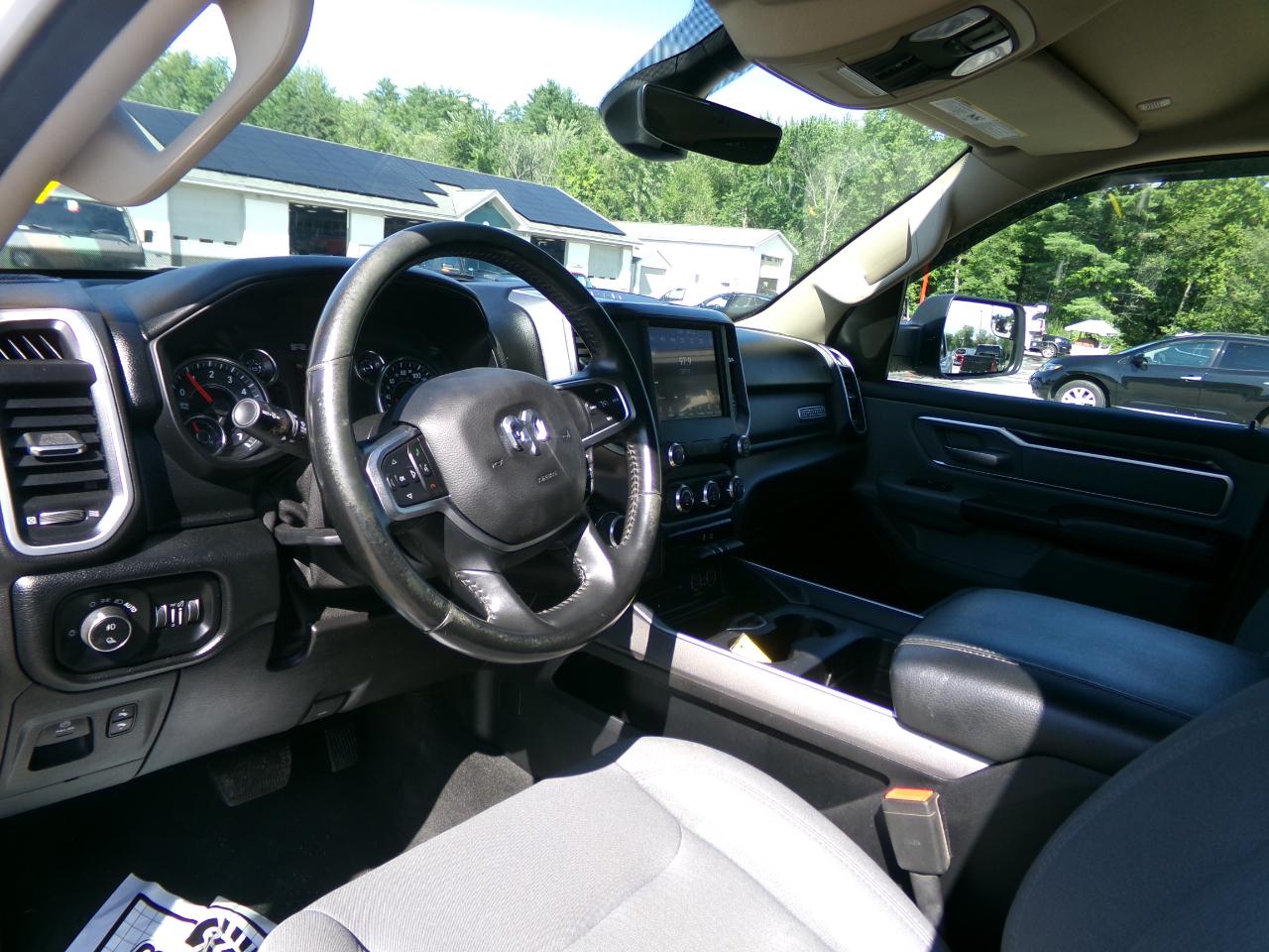 RAM 1500 Big Horn/Lone Star 4x4 Crew Cab 5'7" Box 2019