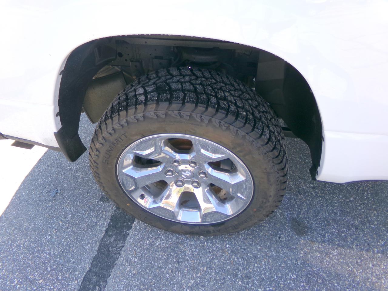 RAM 1500 Big Horn/Lone Star 4x4 Crew Cab 5'7" Box 2019