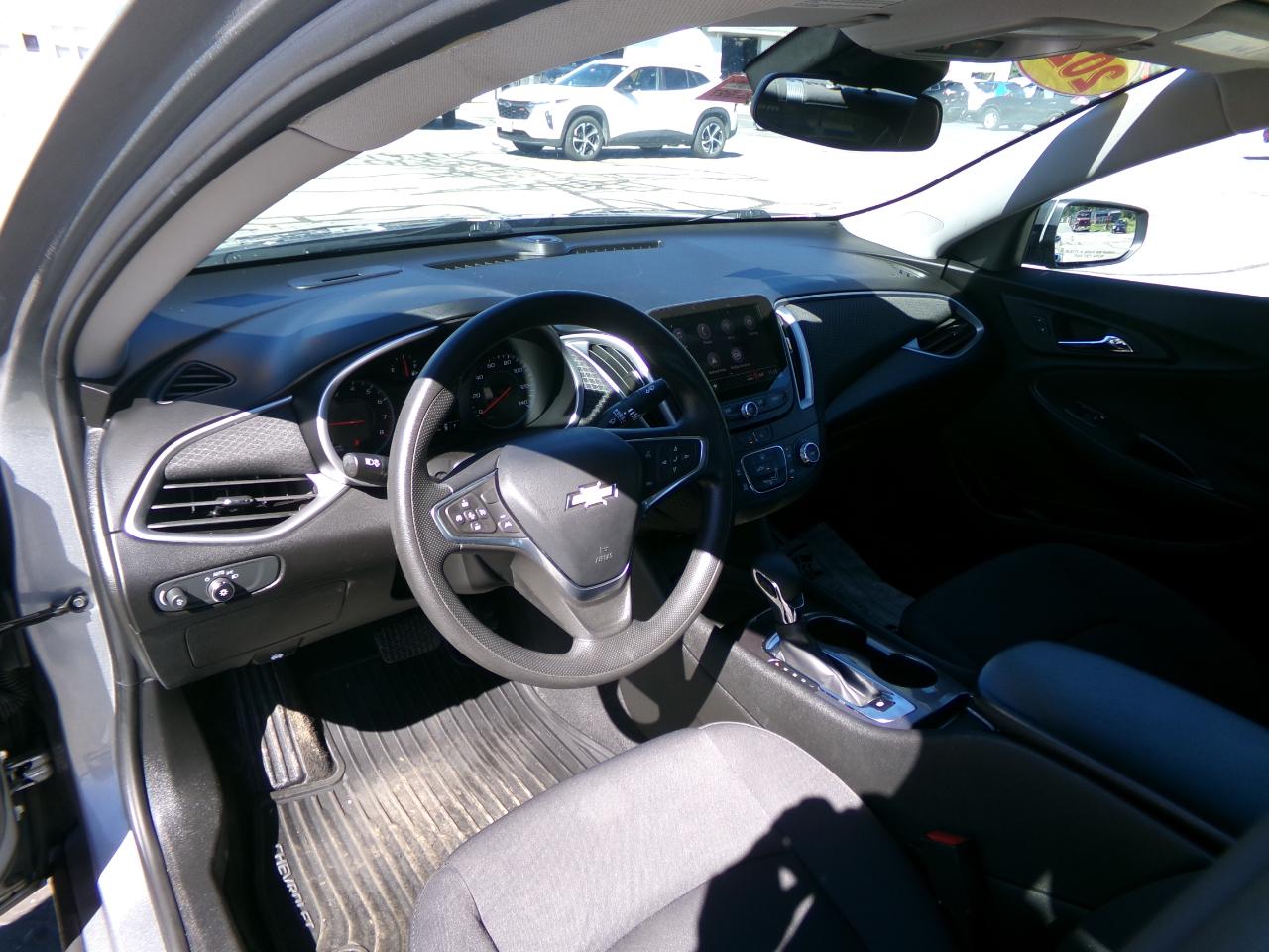 Chevrolet Malibu 4dr Sdn LS w/1FL 2023