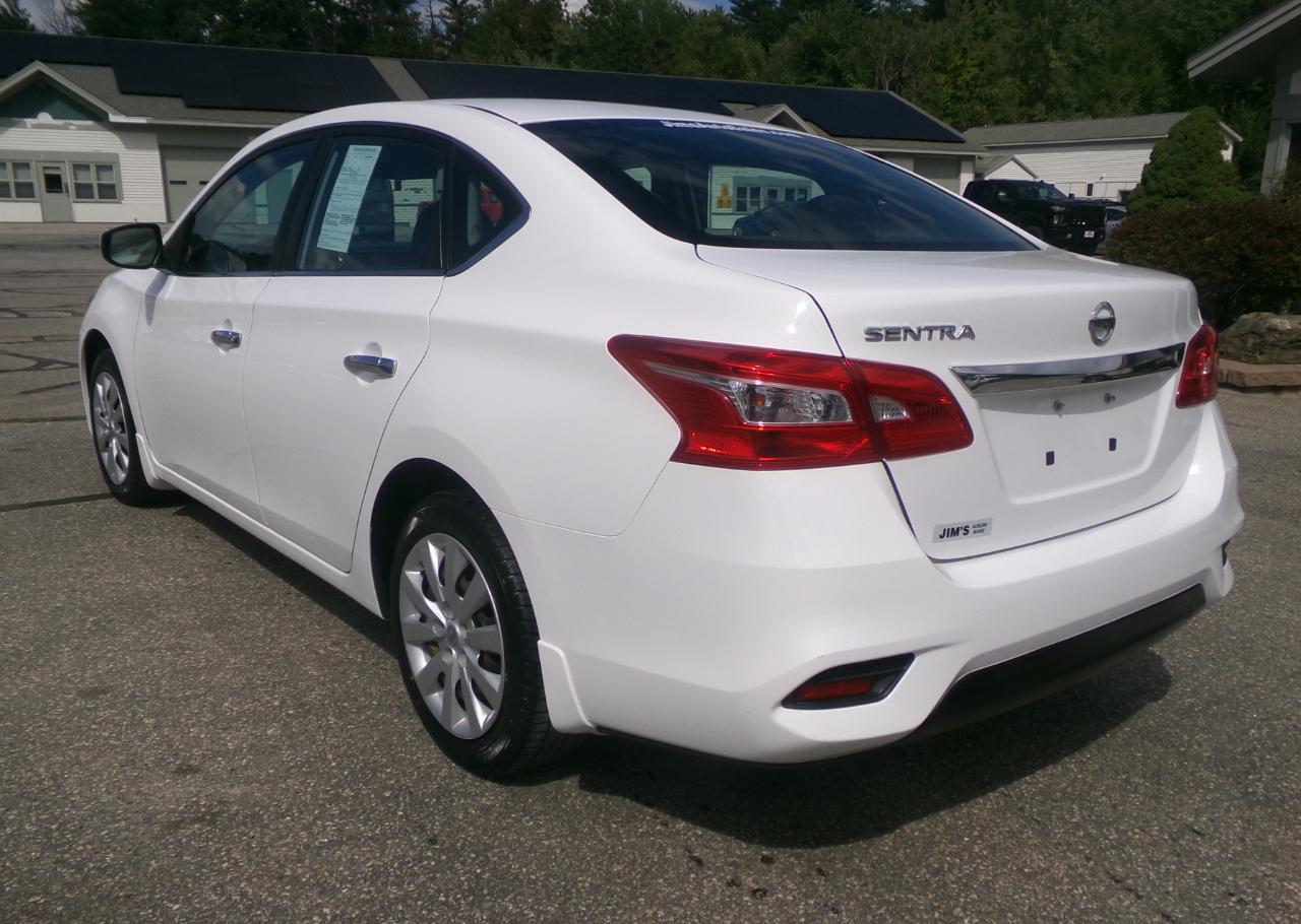 Nissan Sentra S CVT 2017