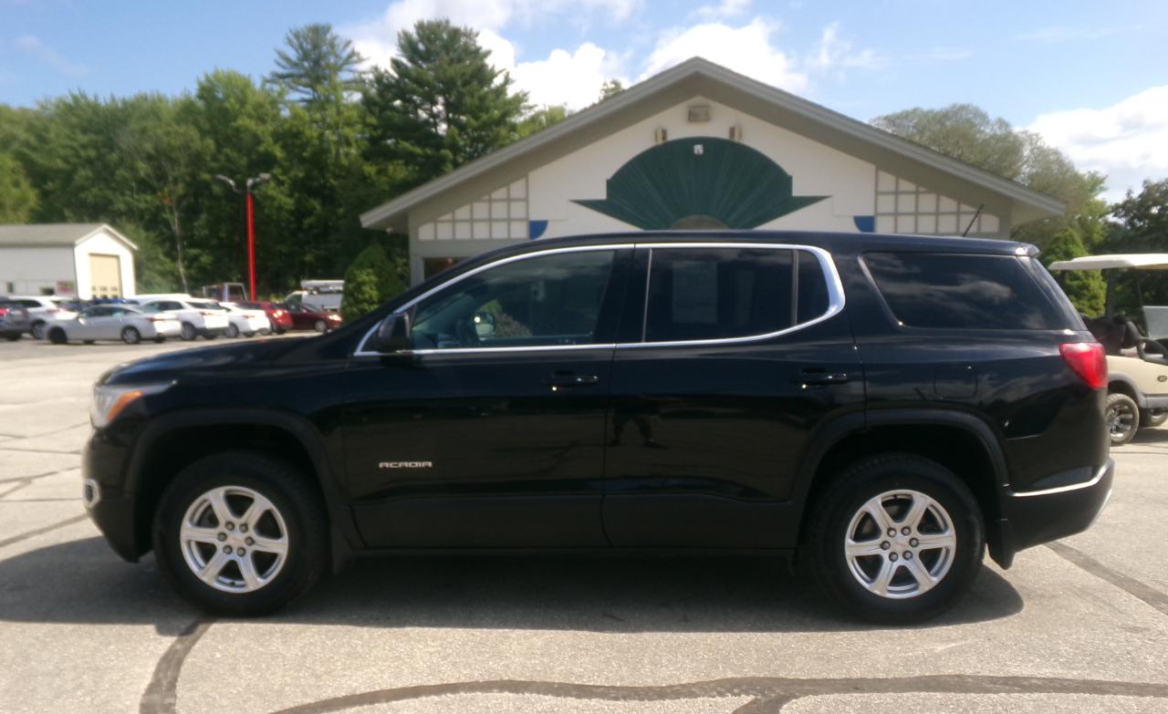 GMC Acadia AWD 4dr SLE w/SLE-1 2018
