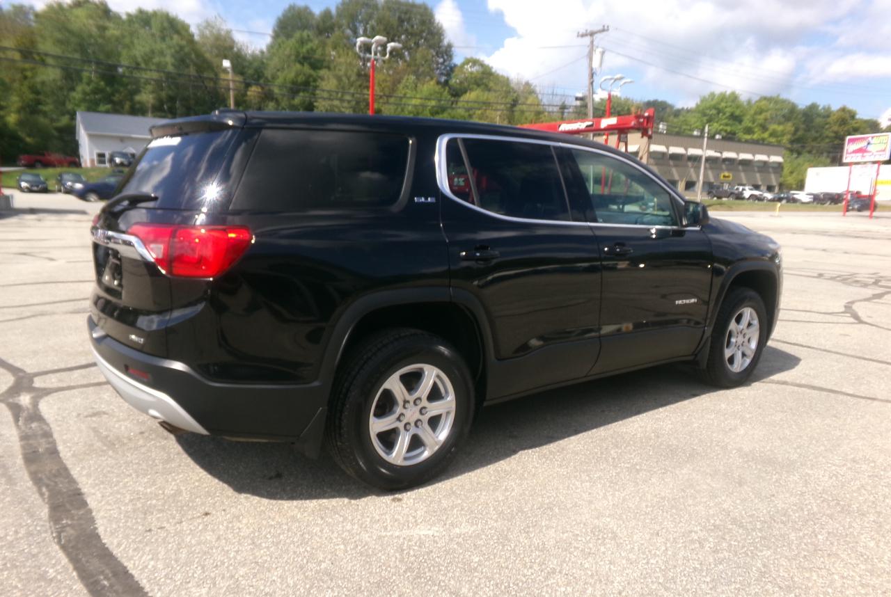 GMC Acadia AWD 4dr SLE w/SLE-1 2018
