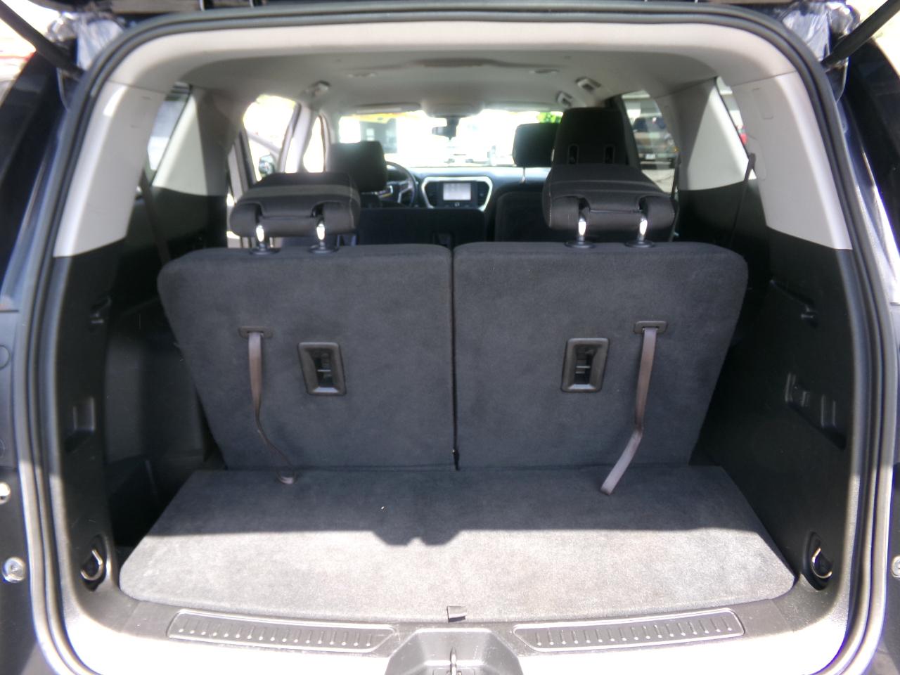 GMC Acadia AWD 4dr SLE w/SLE-1 2018