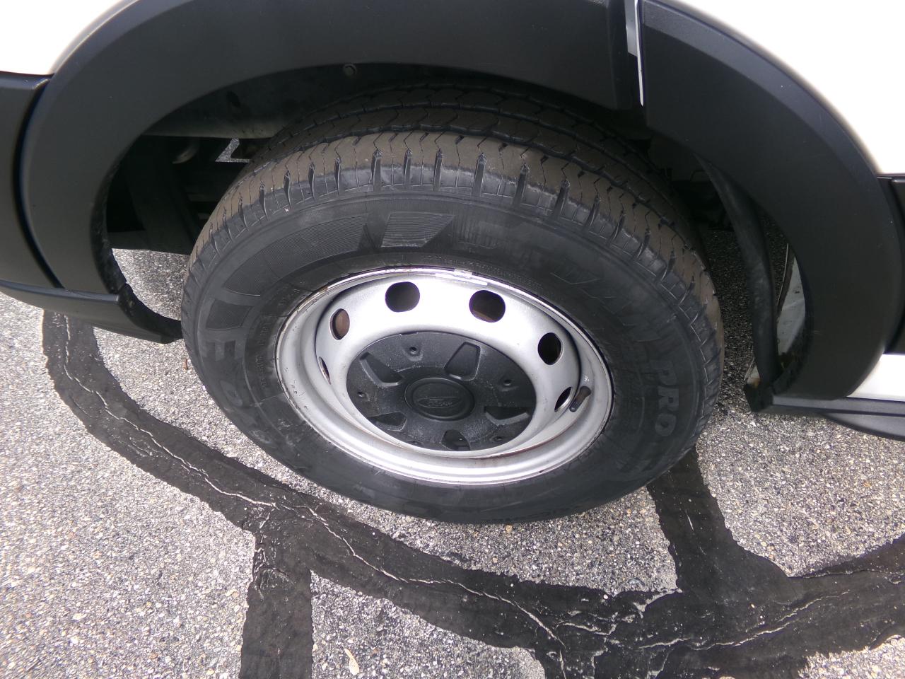 Ford Transit Van T-150 130" Low Rf 8600 GVWR Sliding RH Dr 2019