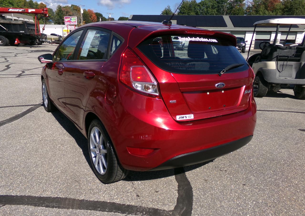 Ford Fiesta 5dr HB SE 2014