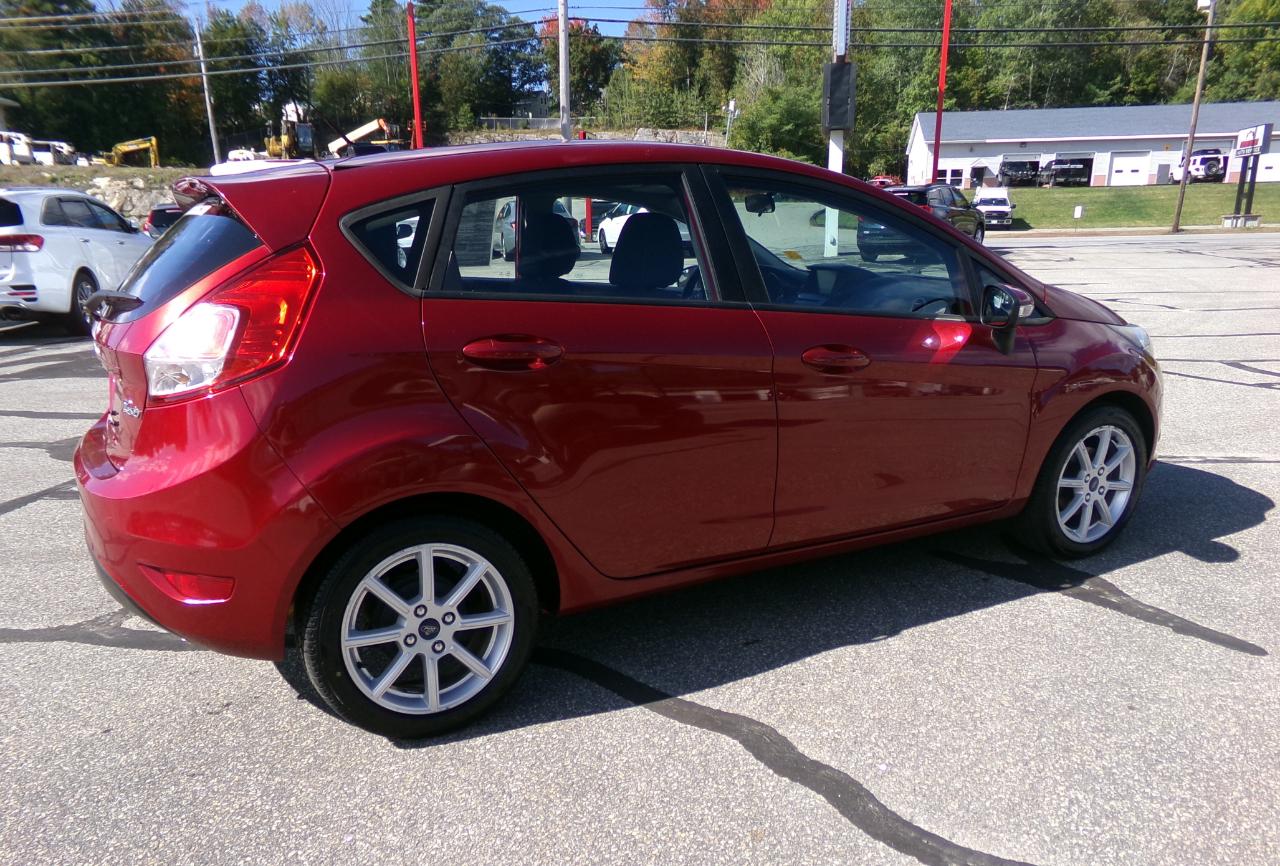 Ford Fiesta 5dr HB SE 2014
