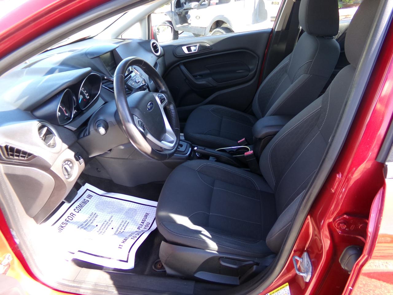 Ford Fiesta 5dr HB SE 2014