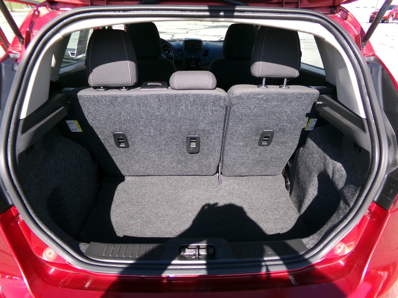 Ford Fiesta 5dr HB SE 2014