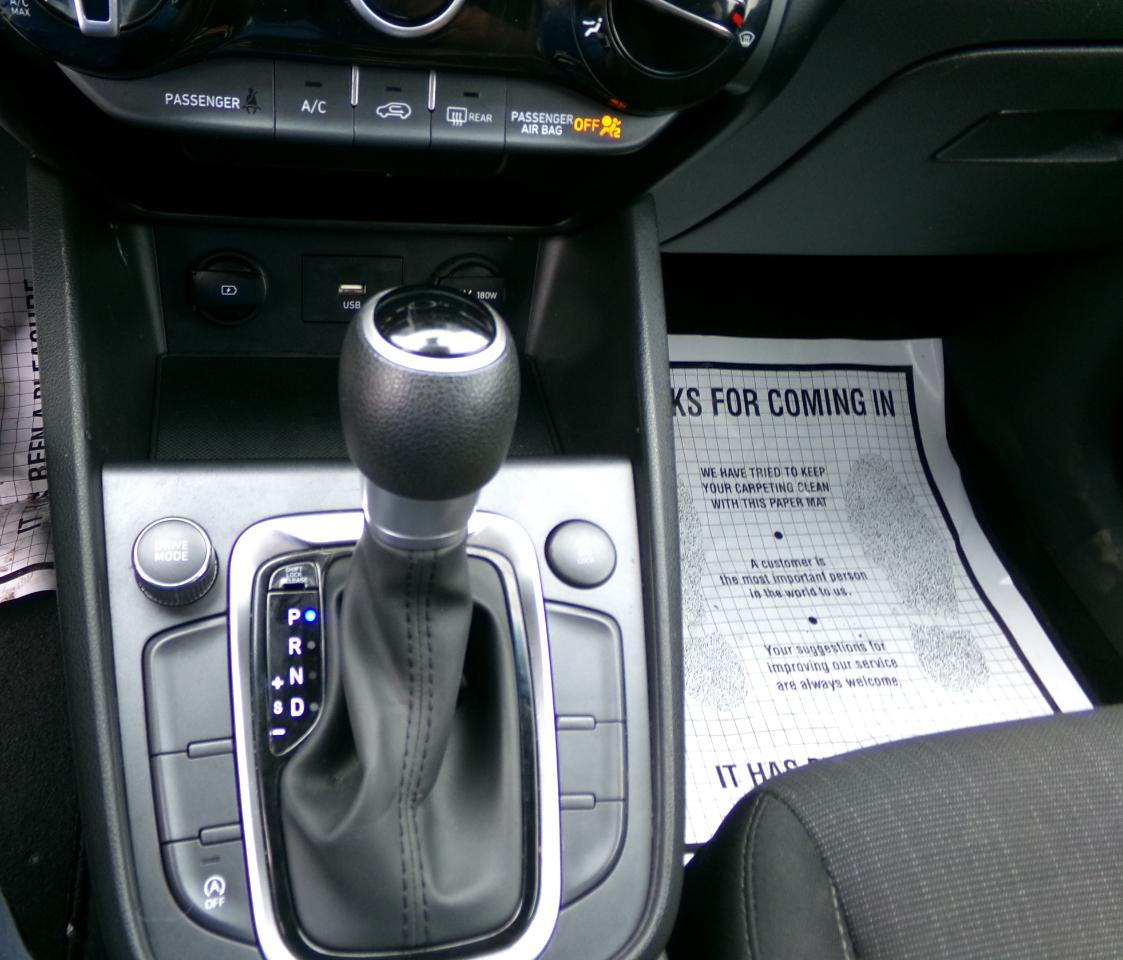 Hyundai Kona photo 16