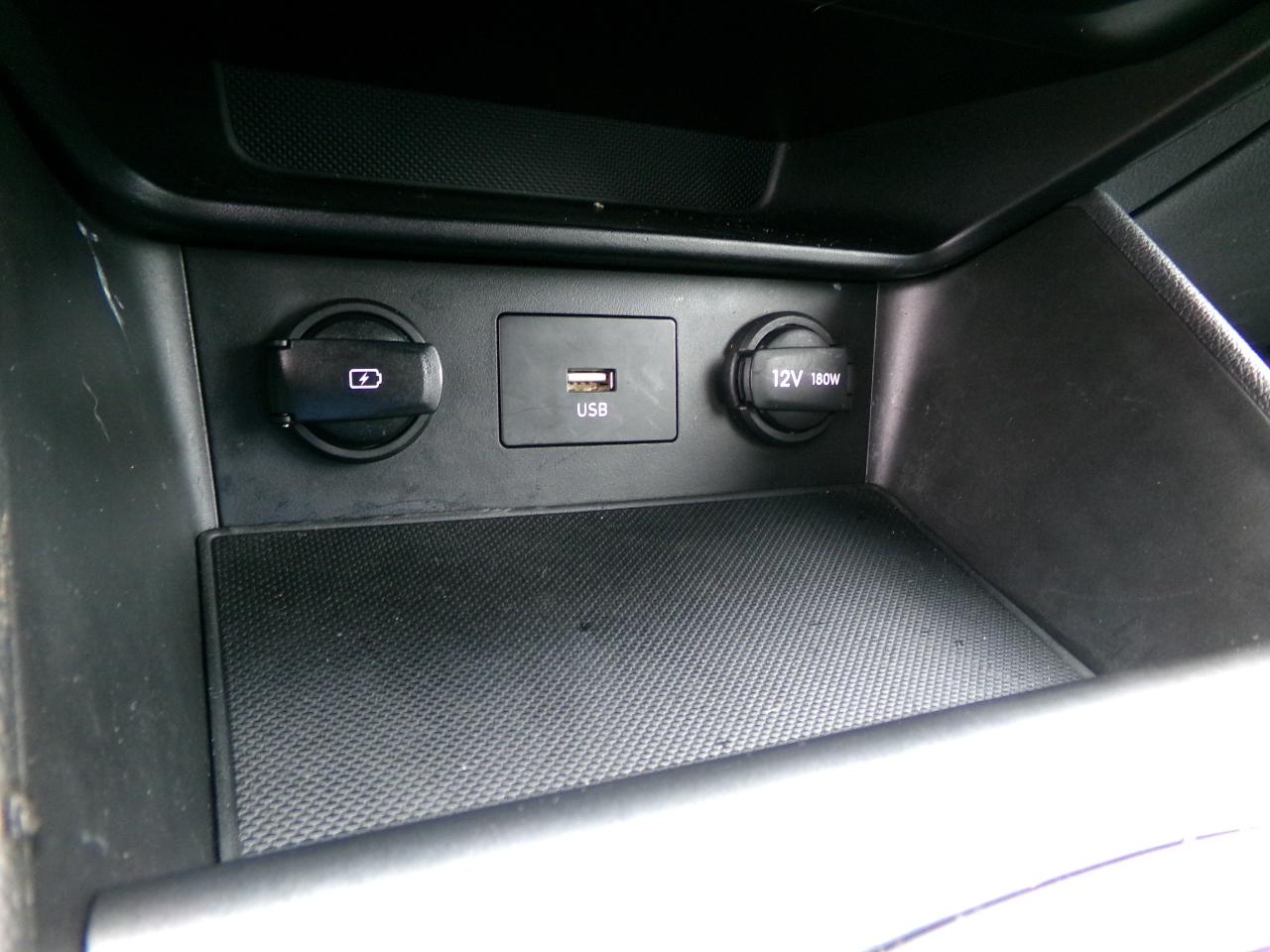 Hyundai Kona photo 18