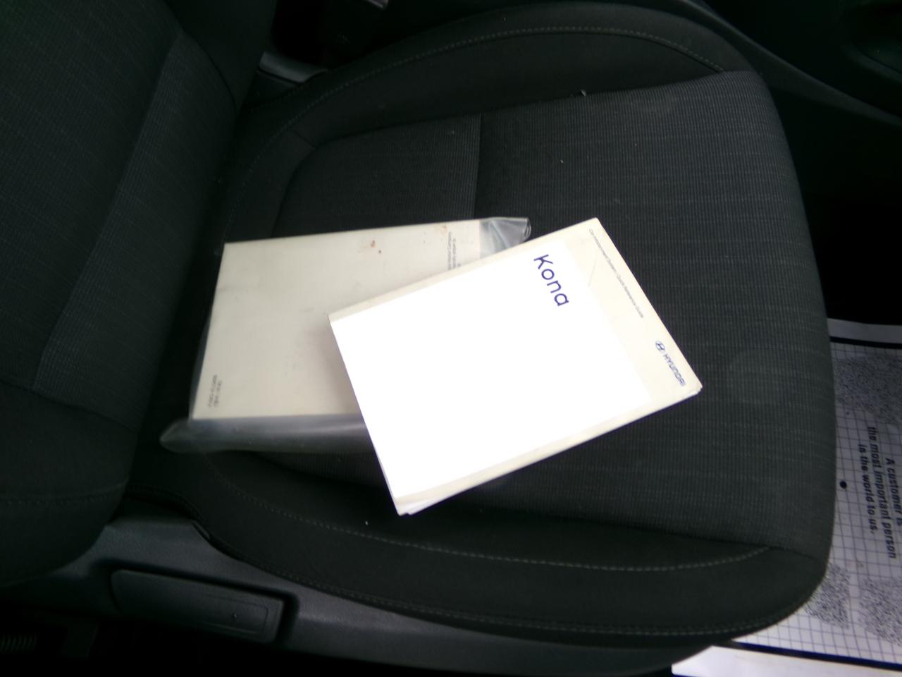 Hyundai Kona photo 24