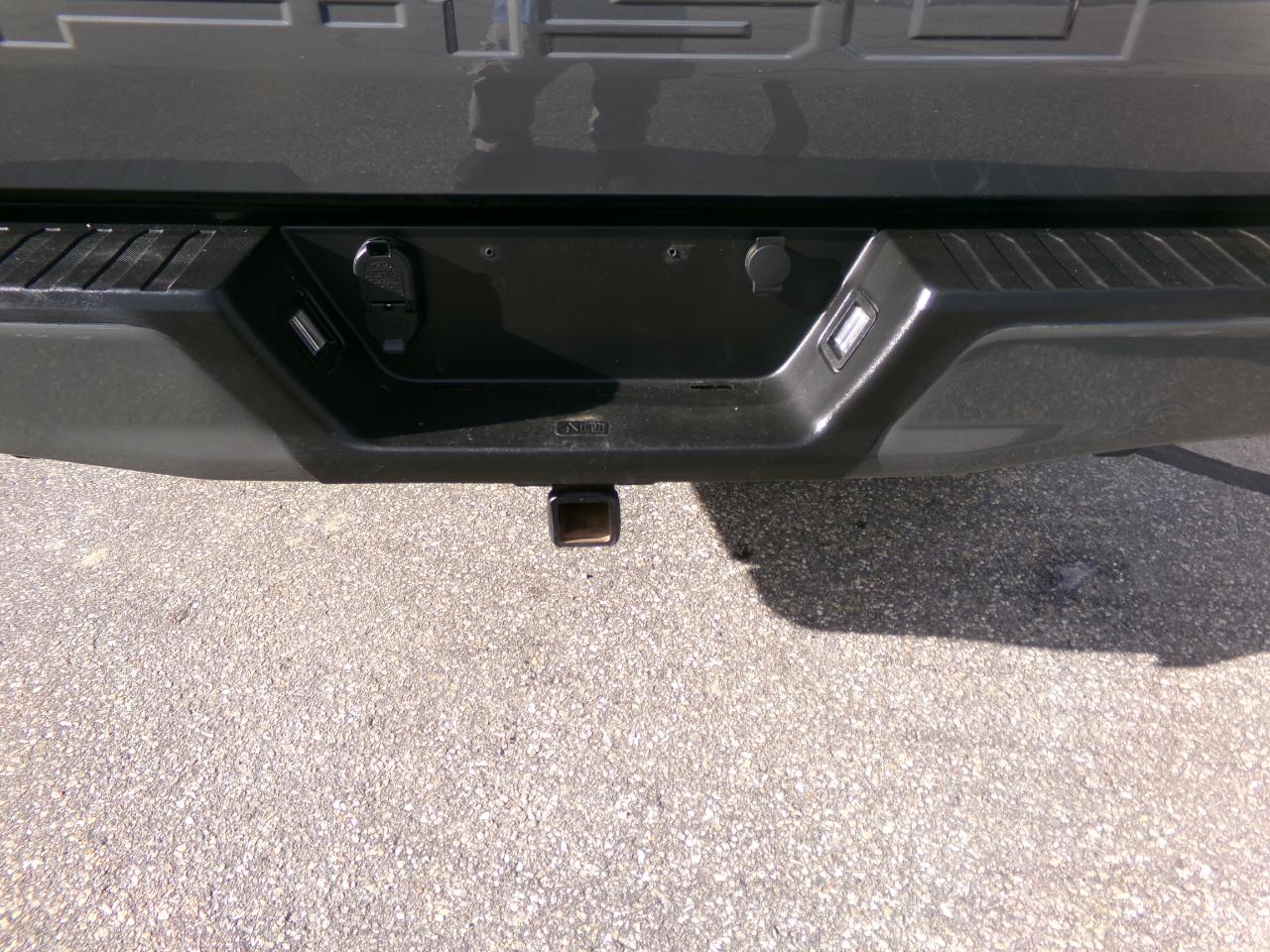 Ford F-150 photo 6