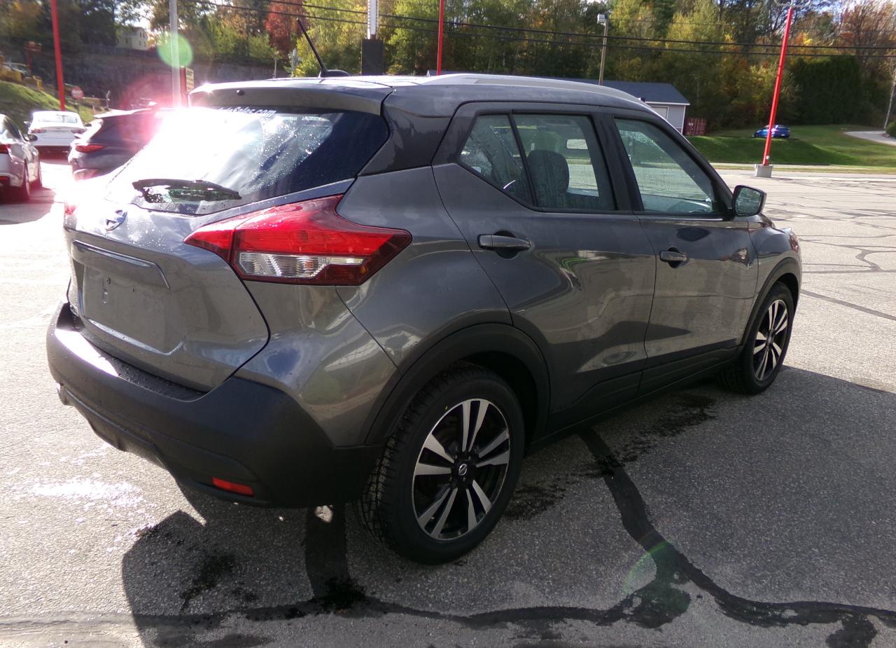 Nissan Kicks SV FWD 2019