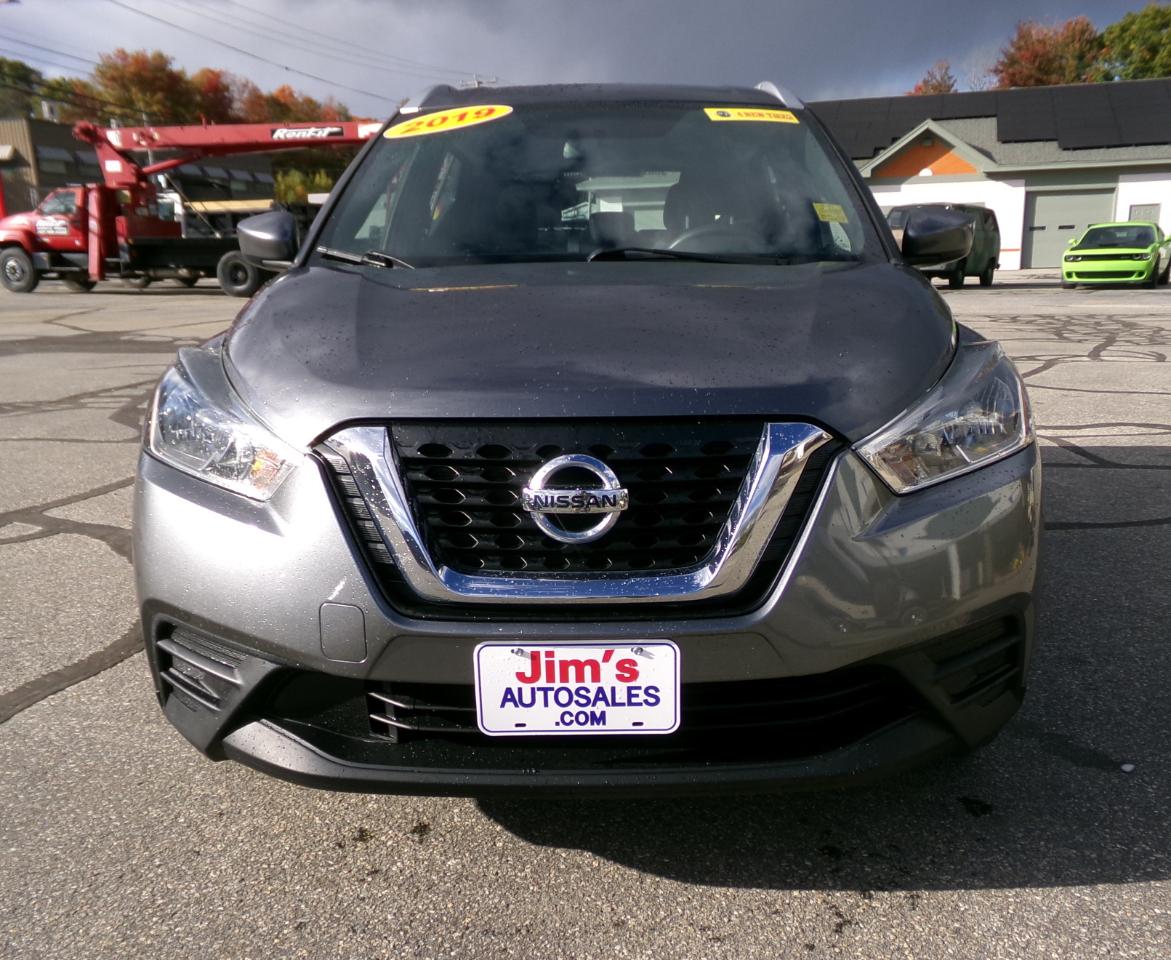 Nissan Kicks SV FWD 2019