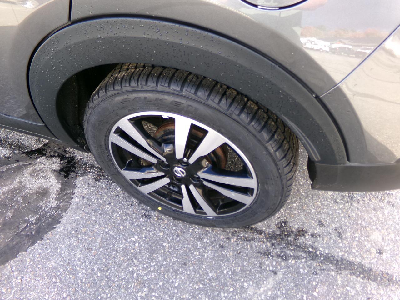 Nissan Kicks SV FWD 2019