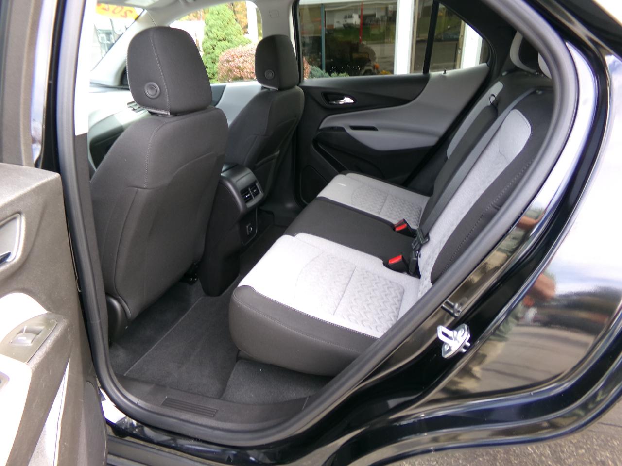 Chevrolet Equinox AWD 4dr LS w/1LS 2024