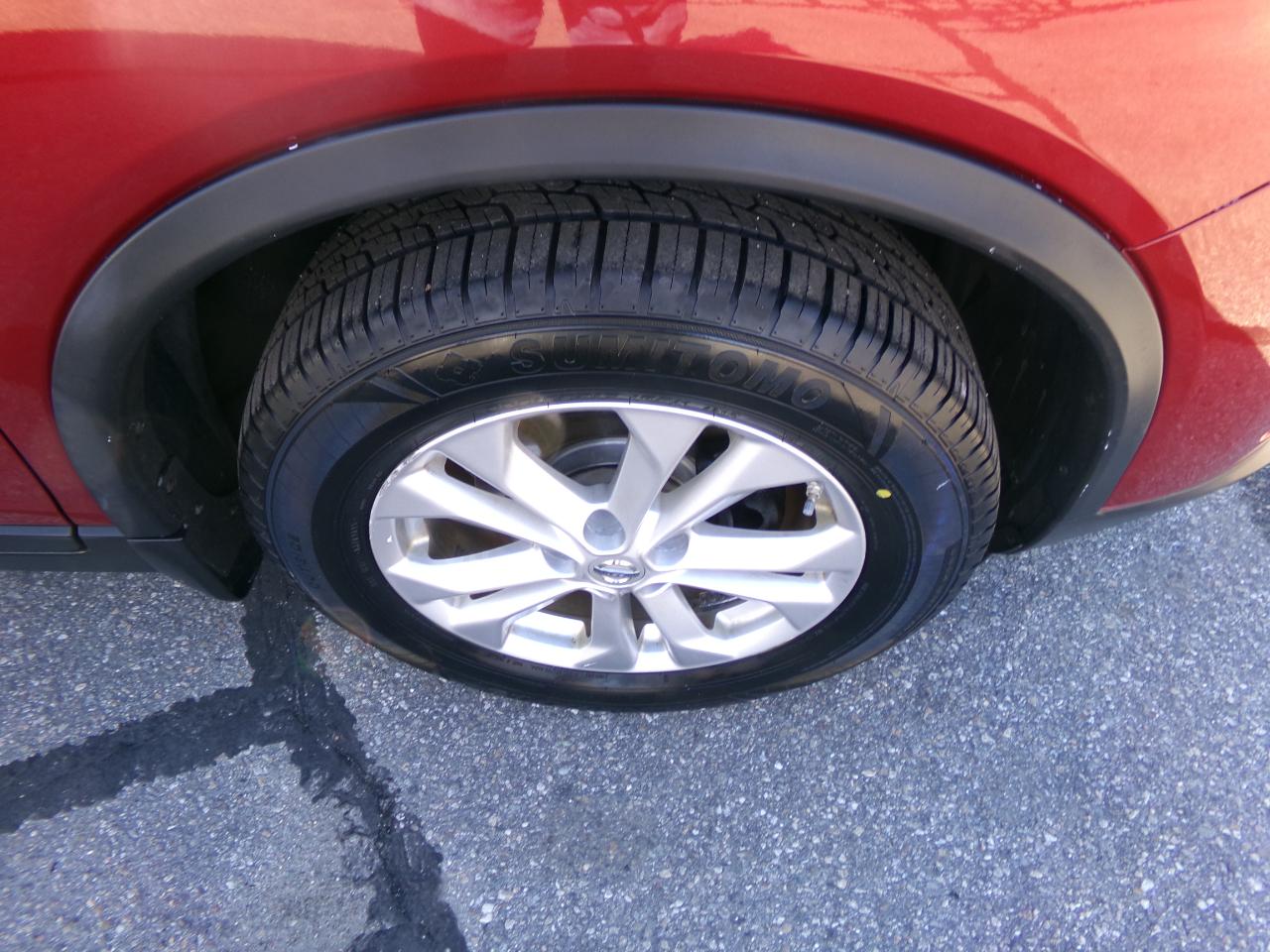Nissan Rogue AWD 4dr SV 2016
