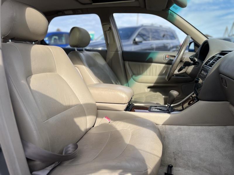 Lexus LS 400 Base 1995