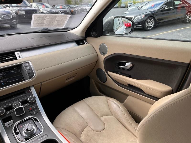 Land Rover Range Rover Evoque Pure Plus 5-Door 2015