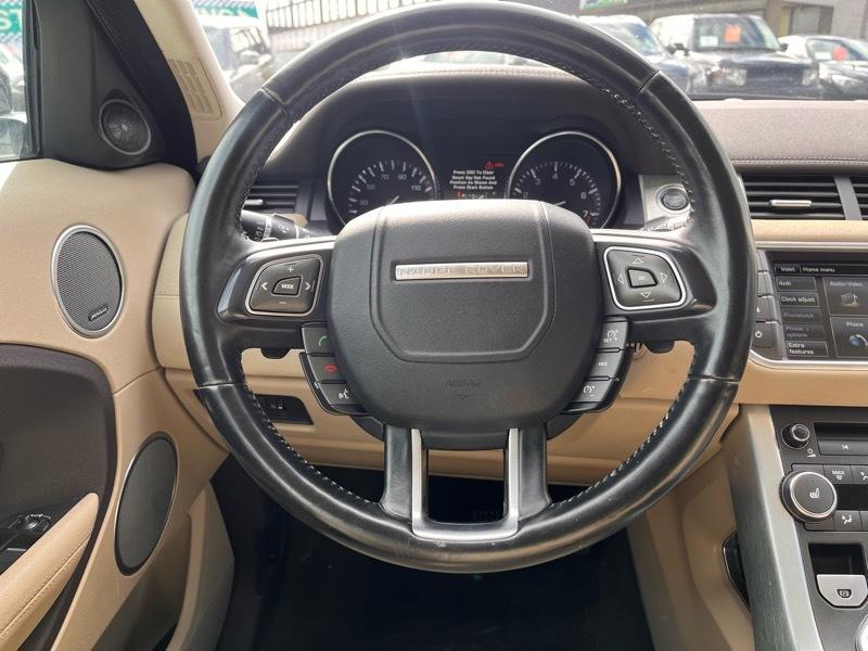 Land Rover Range Rover Evoque Pure Plus 5-Door 2015
