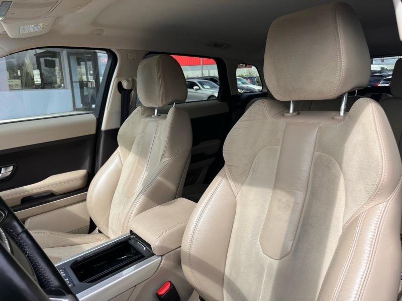 Land Rover Range Rover Evoque Pure Plus 5-Door 2015